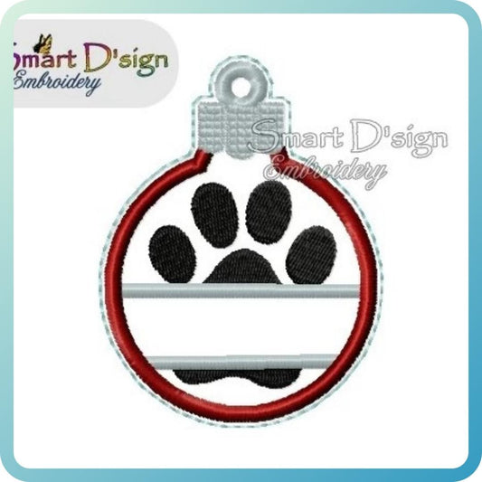 ITH CHRISTMAS BAUBLE PAW SPLIT NAME (Blank)