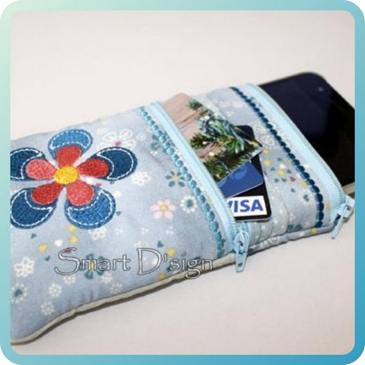 ITH FLOWER ZIP POUCH