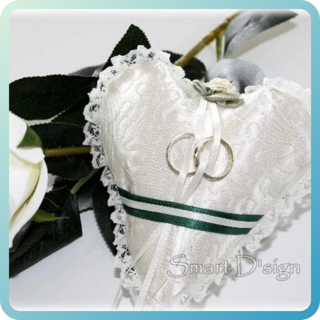 ITH WEDDING RING PILLOW