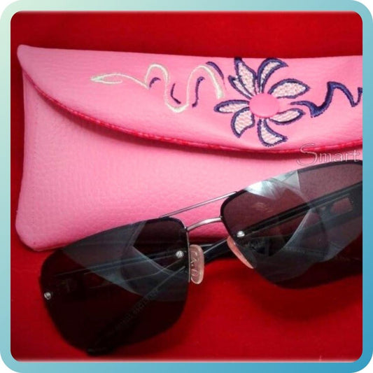 ITH SUNGLASSES CASES