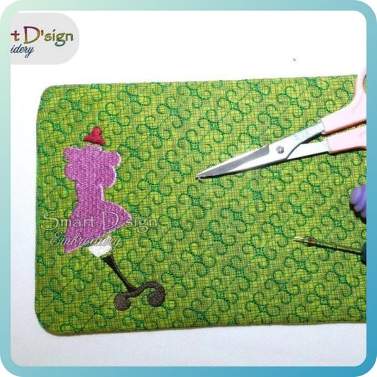 DRESSMAKER MANNEQUIN - ITH MUG RUG SEWING ROOM