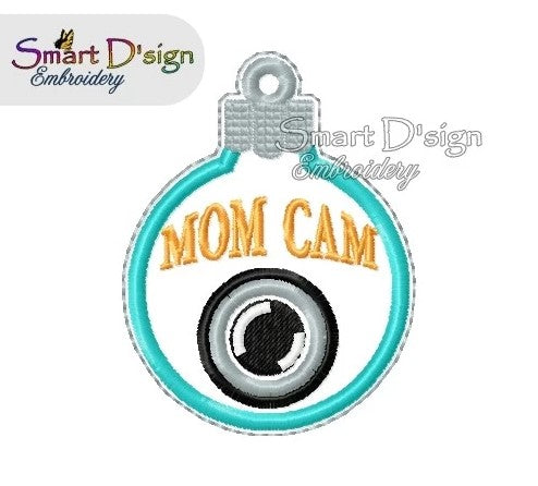 ITH MOM CAM CHRISTMAS BAUBLE