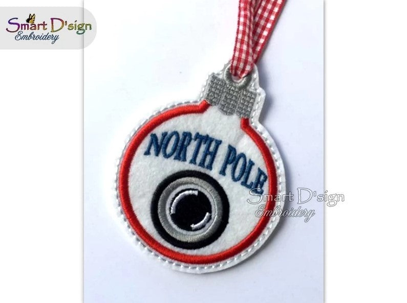 ITH NORTH POLE CAM CHRISTMAS BAUBLE