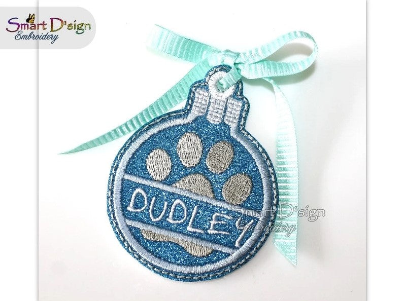 ITH CHRISTMAS BAUBLE PAW SPLIT NAME (Blank)