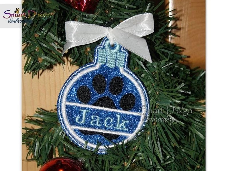 ITH CHRISTMAS BAUBLE PAW SPLIT NAME (Blank)