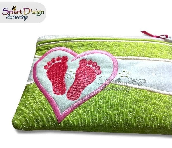 ITH BABY FOOTPRINT - Applique Zipper Bag - fully lined