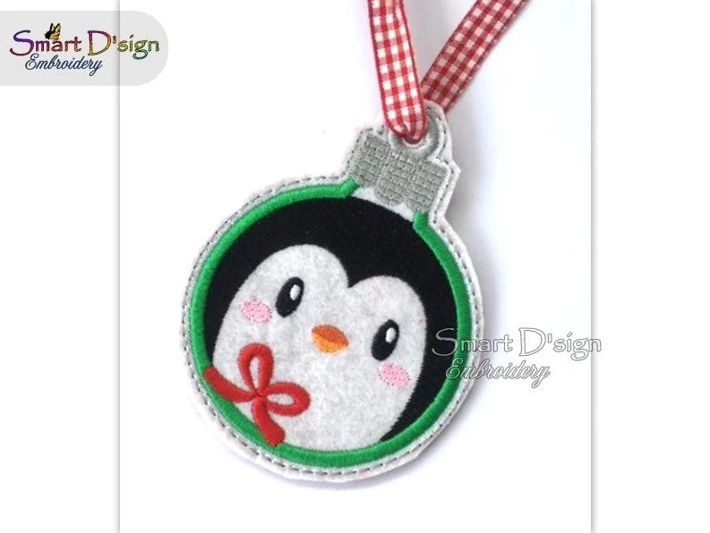 ITH PENGUIN CHRISTMAS BAUBLE