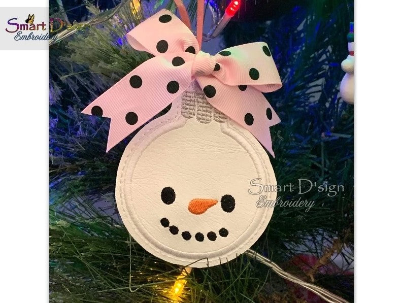 ITH SNOWMAN CHRISTMAS BAUBLE