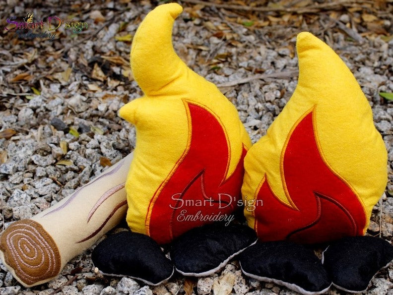 ITH FELT CAMP FIRE Stuffie Set