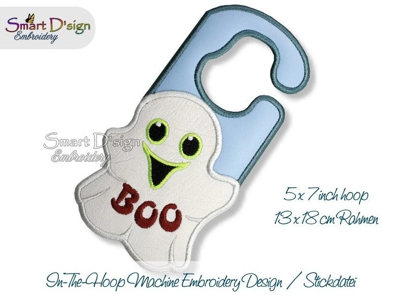 ITH HALLOWEEN DOOR HANGER GHOST