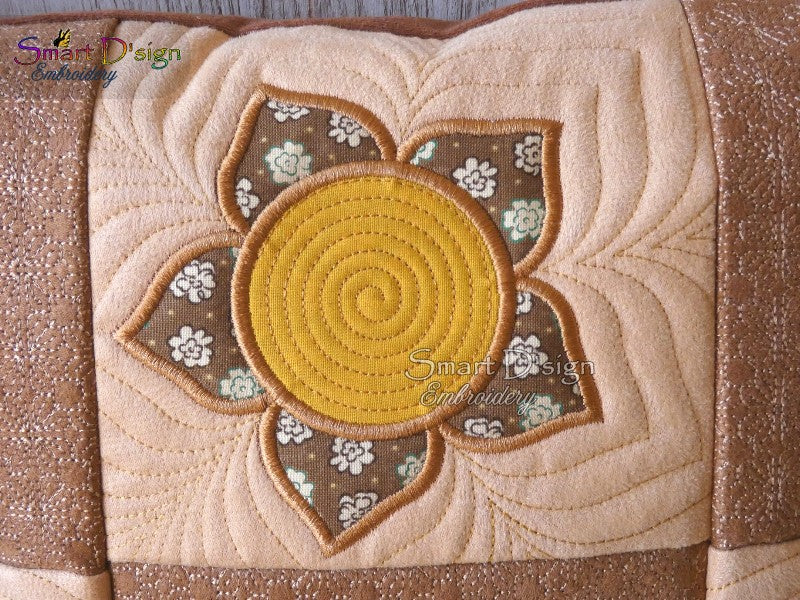 ITH FLOWER APPLIQUE ECHO Quilt Block