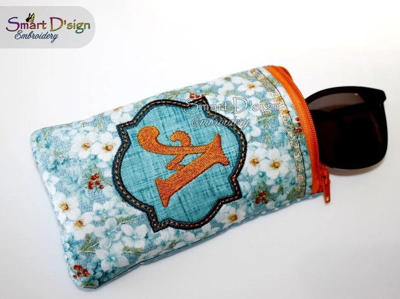 ITH GLASSES ZIPPER CASE with LETTER APPLIQUE