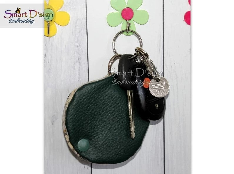 ITH KEY RING COIN PURSE