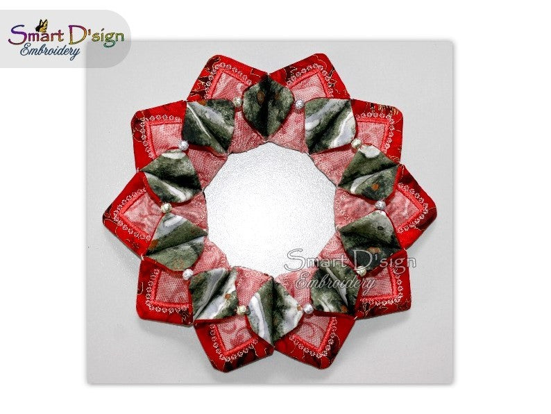 ITH POINSETTIA Christmas Wreath