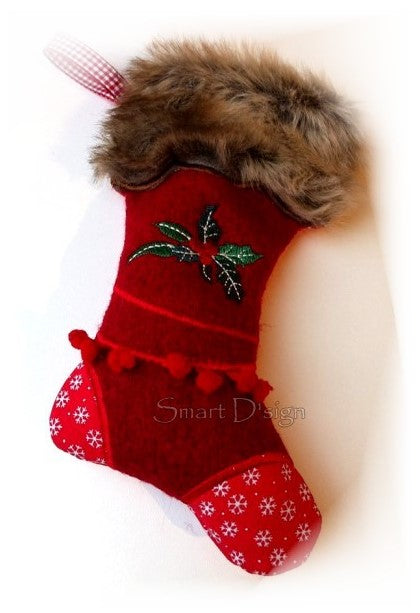 9 ITH SANTA STOCKINGS