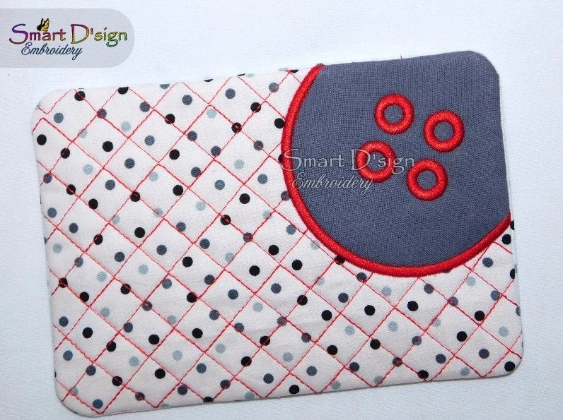 BUTTON - ITH MUG RUG SEWING ROOM